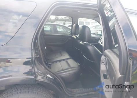 2005 Ford Escape Limited z USA, uszkodzony, nr VIN 1FMCU04125KB11015